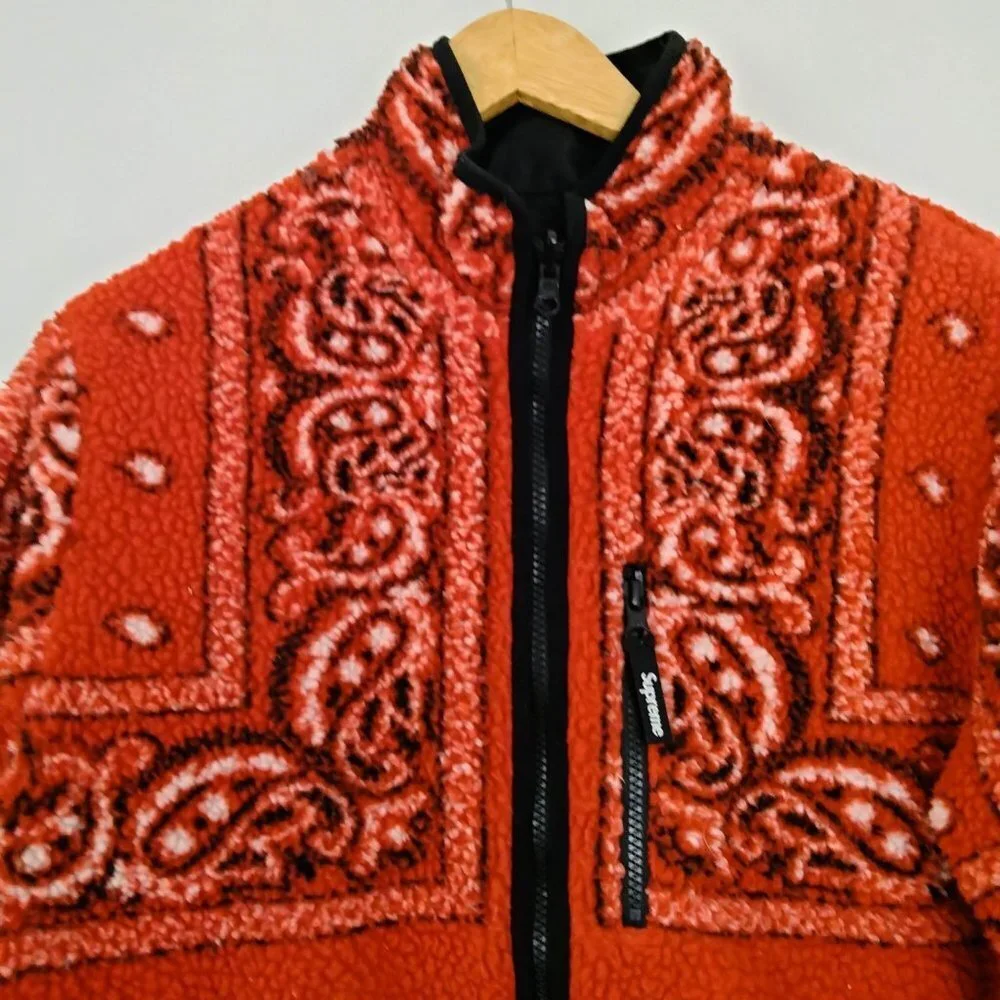Supreme Reversible Bandana Fleece Jacket in Red Small